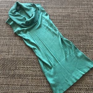 Bcbg sweater or dress perfect belt blazer leggings